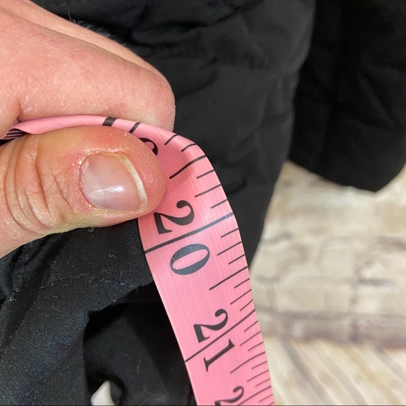 Andrew Marc New York puffer jacket size large - Picture 7 of 9